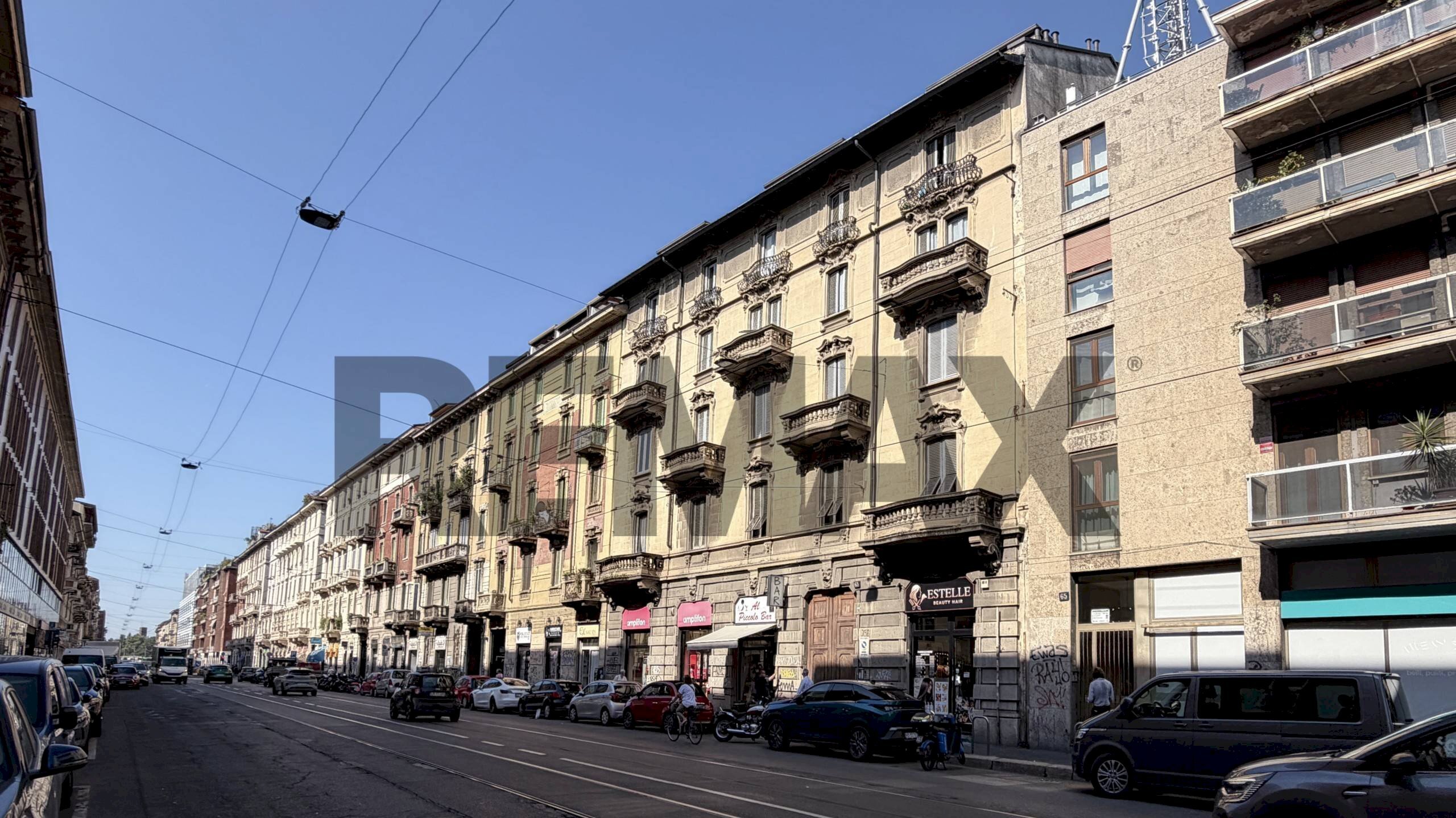 Edificio all\'aperto - Trilocale Via Carlo Farini
63, Milano - foto 3