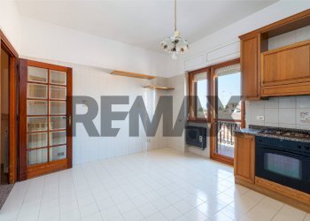 Cucina - Three-room apartment Via San Matteo
 
60, Monterotondo - photo 10