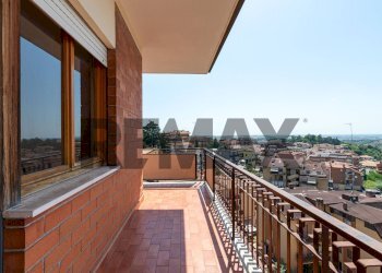 Balcone - Three-room apartment Via San Matteo
 
60, Monterotondo - photo 30
