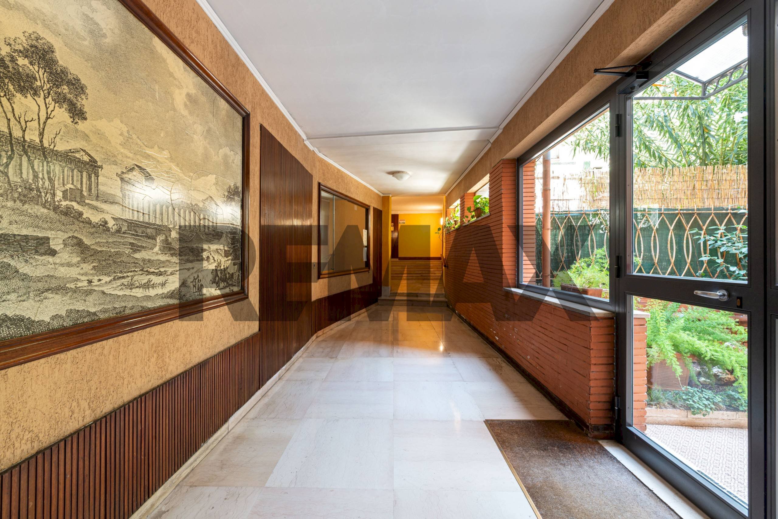 Ricezione / Lobby - Trilocale VIA ATTILIO FRIGGERI
82, Roma - foto 3