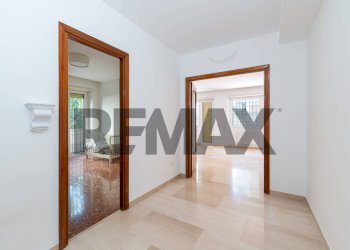 Hall / corridoio - Trilocale VIA ATTILIO FRIGGERI
82, Roma - foto 6