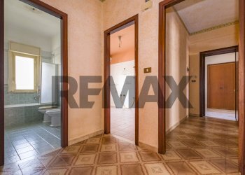 Hall / corridoio - Quadrilocale Via Buzzanca
 
32, Palermo - foto 16
