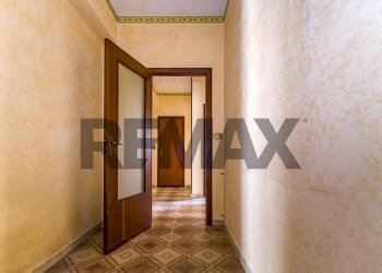 Hall / corridoio - Quadrilocale Via Buzzanca
 
32, Palermo - foto 21