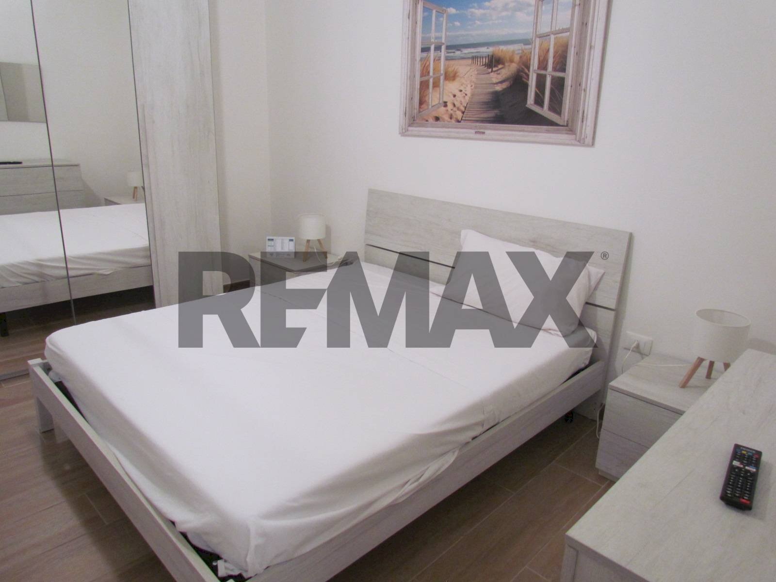Camera / camera da letto - Four-room apartment Via Ugo Bassi
24, Palermo - photo 3