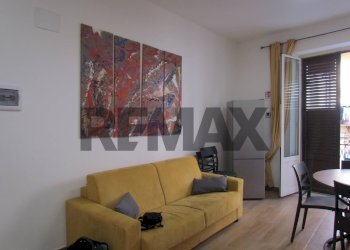 Sala da pranzo - Quadrilocale Via Ugo Bassi
 
24, Palermo - foto 17