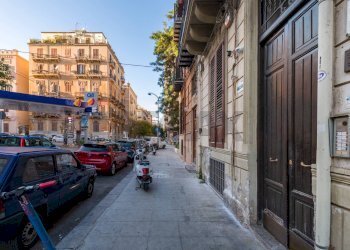 Edificio all\'aperto - Trilocale Via Isidoro La Lumia
 
79, Palermo - foto 14