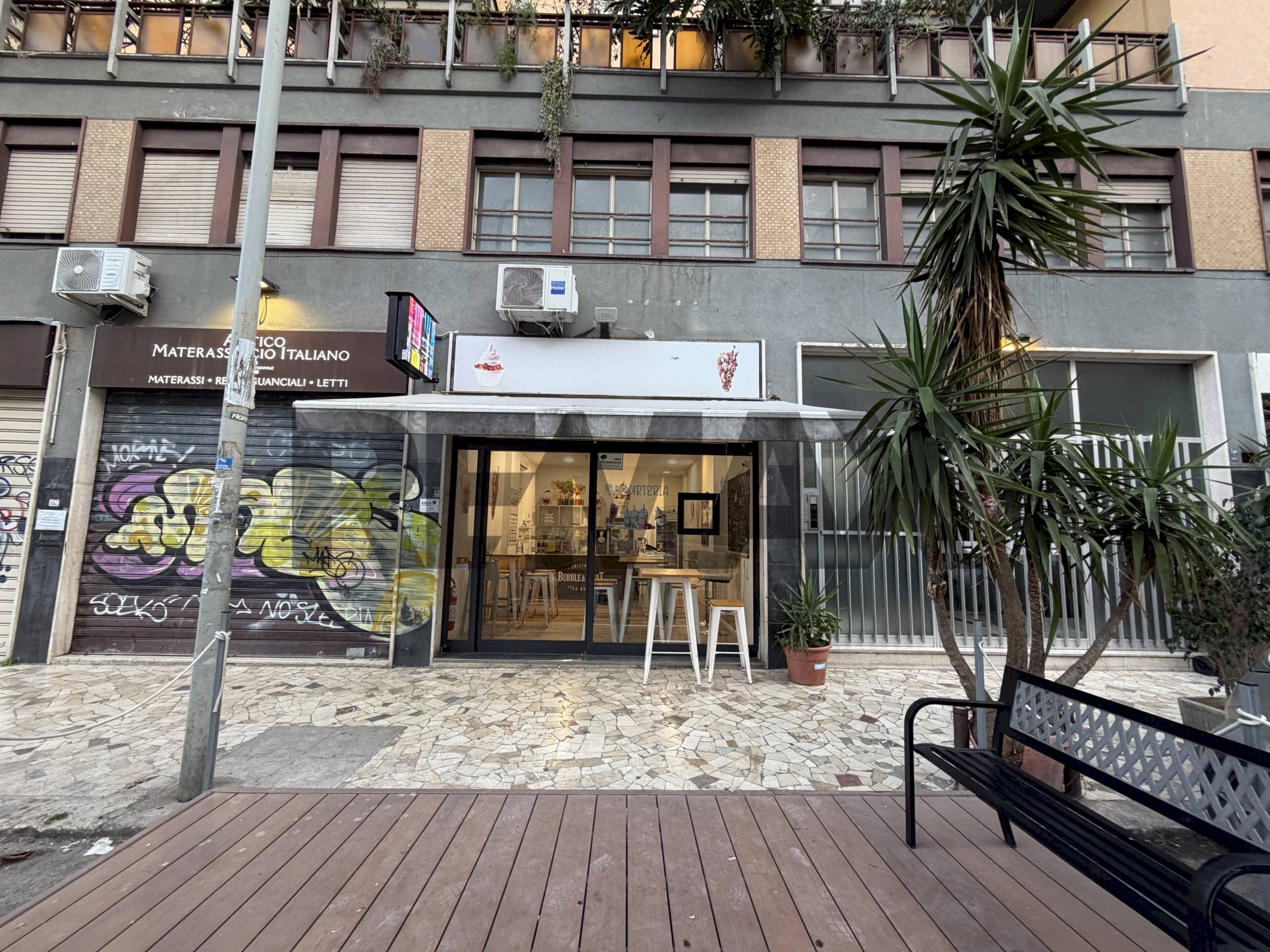Edificio all\'aperto - Commercial Activity Via Generale Giuseppe Arimondi
 
27, Palermo - photo 1