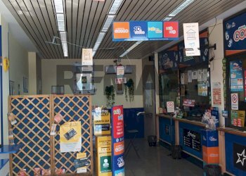 Parcheggio - Attività Commerciale Via Cavour
 
61-63-65, Casoria - foto 7