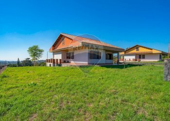 Casa all\'aperto - Villa Via Sandro Pertini
 
94, Viagrande - foto 1
