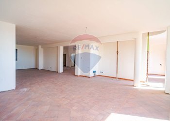 Stanza vuota - Villa Via Sandro Pertini
 
94, Viagrande - foto 16