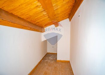 Stanza vuota - Villa Via Sandro Pertini
 
94, Viagrande - foto 22