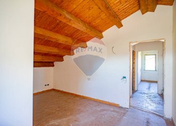 Stanza vuota - Villa Via Sandro Pertini
 
94, Viagrande - foto 25