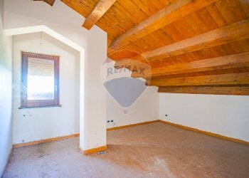 Stanza vuota - Villa Via Sandro Pertini
 
94, Viagrande - foto 26