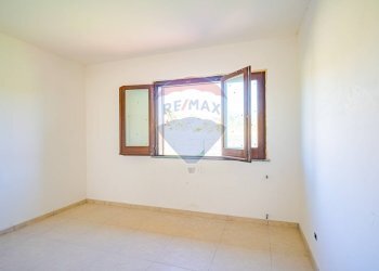 Stanza vuota - Villa Via Sandro Pertini
 
94, Viagrande - foto 36