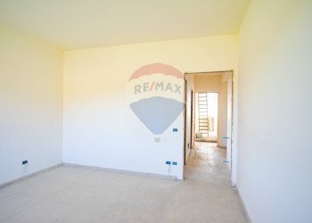 Stanza vuota - Villa Via Sandro Pertini
 
94, Viagrande - foto 37