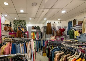 Cabina armadio - Negozio Corso Savoia
90, Acireale - foto 4