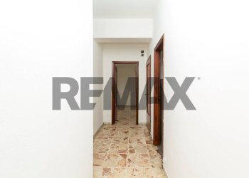 Hall / corridoio - Appartamento Via Cosenza
 
11, Catania - foto 17