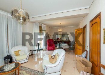 Sala da pranzo - Appartamento Via Alessandria
 
24, San Giovanni la Punta - foto 35