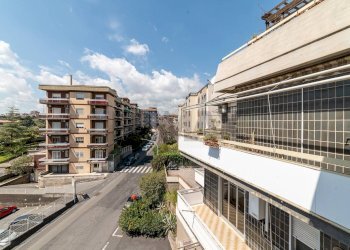 Edificio all\'aperto - Quadrilocale VIA DOMENICO SANFILIPPO
 
1, Catania - foto 18