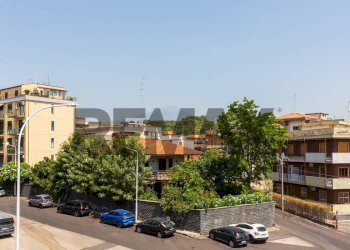 Edificio all\'aperto - Quadrilocale VIA DOMENICO SANFILIPPO
 
1, Catania - foto 27
