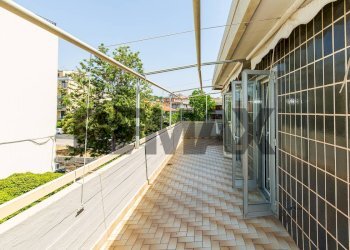 Terrazza - Quadrilocale VIA DOMENICO SANFILIPPO
 
1, Catania - foto 30
