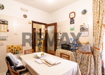 Sala da pranzo - Quadrilocale Viale Nitta
 
17, Catania - foto 2