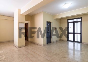 Ricezione / Lobby - Quadrilocale Viale Nitta
 
17, Catania - foto 23