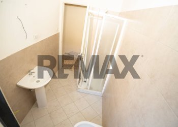 Bagno - Trilocale Stradale San Giorgio
 
88, Catania - foto 22