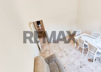 Sala da pranzo - Trilocale Stradale San Giorgio
 
88, Catania - foto 40