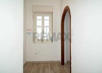 Stanza vuota - Trilocale Via Emanuele Bellia
 
128, Paterno - foto 12