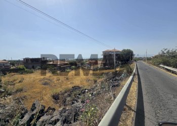 Edificio all\'aperto - Terreno agricolo Via Dell'Aquila
 
145, Belpasso - foto 4
