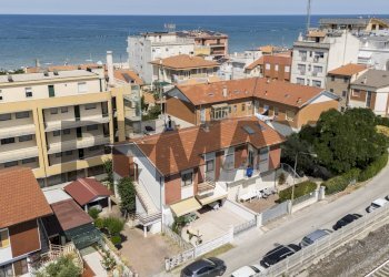 Edificio all\'aperto - Appartamento via Foglia
 
4, Mondolfo - foto 4