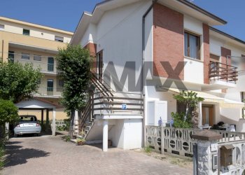 Casa all\'aperto - Appartamento via Foglia
 
4, Mondolfo - foto 7
