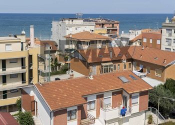 Edificio all\'aperto - Appartamento via Foglia
 
4, Mondolfo - foto 8