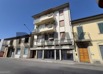 Edificio all\'aperto - Laboratorio VIA DOMENICO BARTOLONI
28, Empoli - foto 13