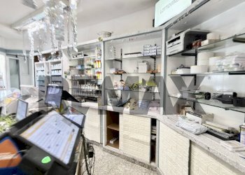 Dispensa di stoccaggio - Attività Commerciale Via Cavour
10, Montopoli in Val d'Arno - foto 13