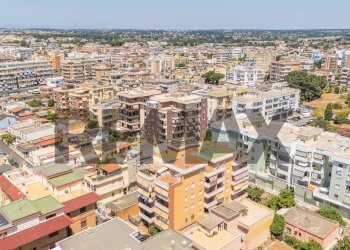 Edificio all\'aperto - Bilocale VIA FRATELLI ROSSELLI
 
39, Nettuno - foto 1
