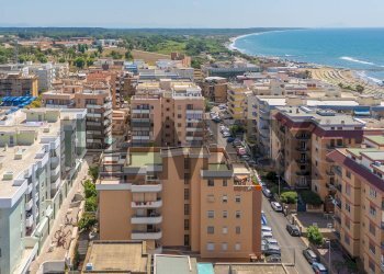 Edificio all\'aperto - Bilocale VIA FRATELLI ROSSELLI
 
39, Nettuno - foto 6