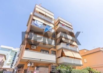 Edificio all\'aperto - Bilocale VIA FRATELLI ROSSELLI
 
39, Nettuno - foto 11