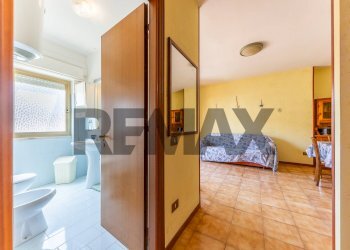 Camera / camera da letto - Bilocale VIA FRATELLI ROSSELLI
 
39, Nettuno - foto 32