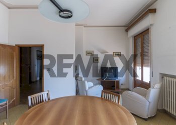 Sala da pranzo - Casa indipendente VIA CARRAIA
 
17, Marciano della Chiana - foto 14