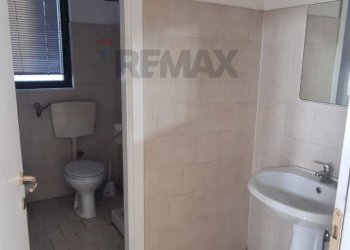 Bagno - Capannone Via Benucci
123, Perugia - foto 12