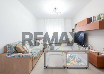 Soggiorno - Quadrilocale Viale San Teodoro
 
27, Catania - foto 5