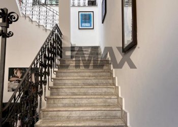 Scale - Appartamento via natoli
 
31, Messina - foto 4