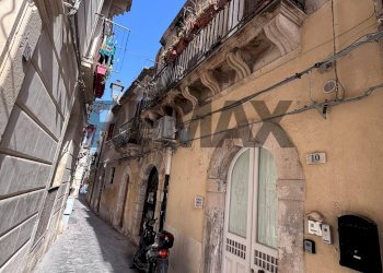 Edificio all\'aperto - Appartamento Mario Minniti
 
12, Siracusa - foto 4