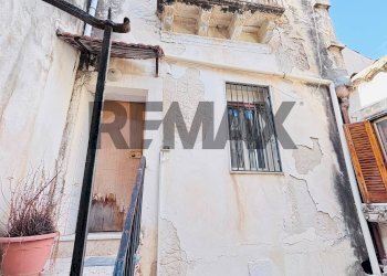 Edificio all\'aperto - Appartamento Mario Minniti
 
12, Siracusa - foto 8