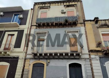 Edificio all\'aperto - Quadrilocale Via Plaia
 
69, Catania - foto 1