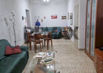 Sala da pranzo - Quadrilocale Via Comunale Santo Bordonaro
 
Pal.6, Messina - foto 1