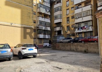 Edificio all\'aperto - Quadrilocale Via Comunale Santo Bordonaro
 
Pal.6, Messina - foto 21