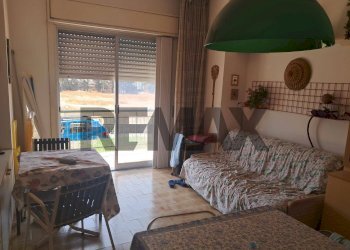 Soggiorno - Monolocale via Pietrenere
 
17, Giardini-Naxos - foto 12